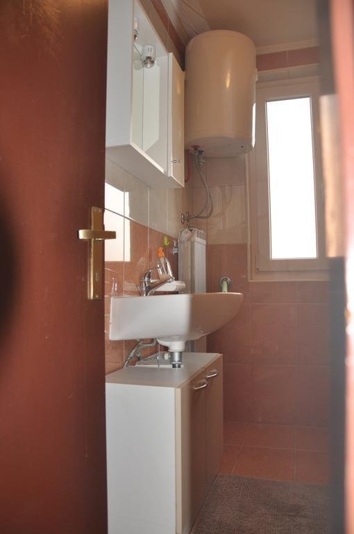 Franko Apartmani ザンブラティヤ エクステリア 写真